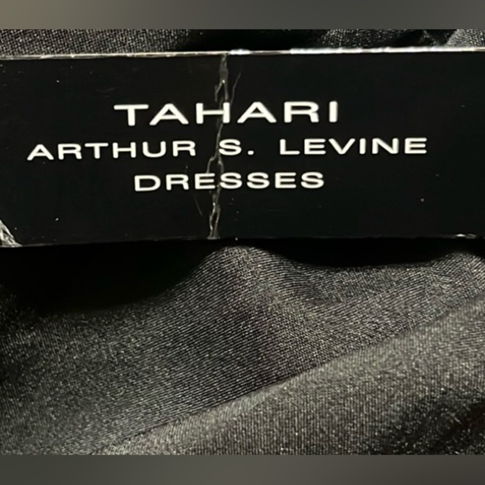 Tahari Dress Sz 22W Black/Gold Round Neck Abstract Design Worship Office Formal - Picture 7 of 8